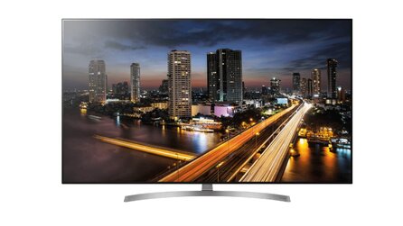 LG 65 Zoll OLED-TV, Samsung SSD und PSVR - Feiertags-Angebote bei Amazon
