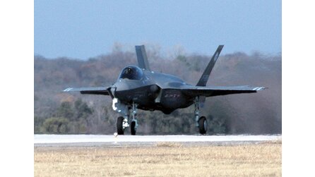 Hacker stehlen Pentagon-Pläne - Geheime Daten über neuen Kampfjet