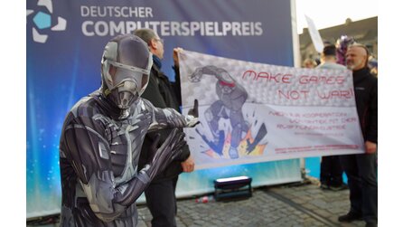 Make Games - Not War - Bilder von der Protestaktion gegen Crytek