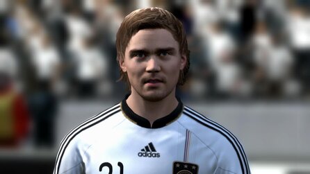 FIFA 12 vs. PES 2012: Spielervergleich - Deutsche Nationalmannschaft