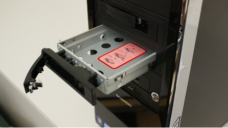 Medion Akoya X7367D GameStar-PC - Bilder