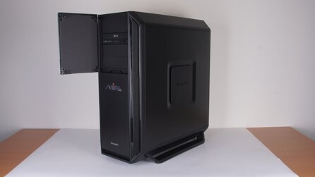 Mifcom Silent Gaming-PC BeQuiet! Edition - Bilder