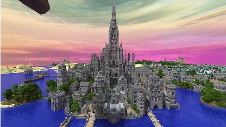 Minecraft - Spieler bastelt fünf Jahre lang an einem imposanten Schloss