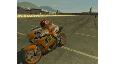 MotoGP 3 - Bewegte Bilder