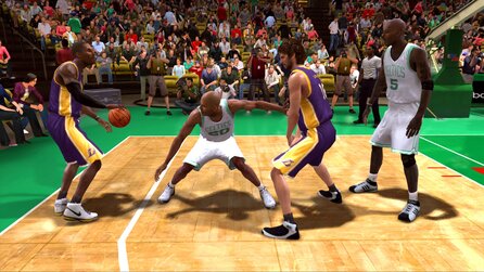 NBA Live 09 - Simulation kürt L.A. Lakers zum Meister