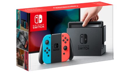 Nintendo Switch mit Fortnite und Pro-Controller für 319€ - Gamescom-Angebote bei Saturn Online