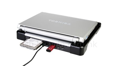 Notebook-Kühler mit SATA-Dock - Anschluss für 2,5-Zoll-Festplatten