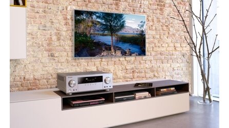 Pioneer präsentiert neue Mehrkanal-Receiver - Streaming und Smartphone-Integration