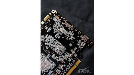 Angebliche neue GTX 480 Platine