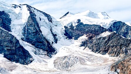 Im Juni wickelten sie Teile eines Gletschers in Schafwolle ein: Jetzt zeigt sich, dass sie die Eisschmelze so halbieren konnten