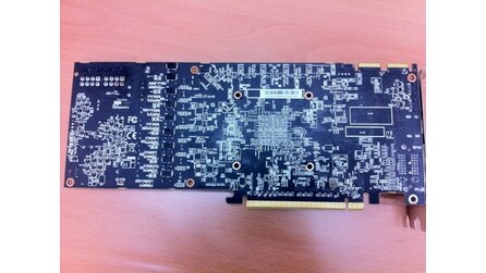 Powercolor - Radeon HD 7970 mit Vortex-Kühler und neuer Platine