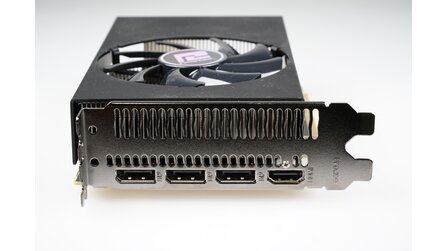 Powercolor Radeon RX Vega 56 Nano Edition - Bilder