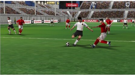 Pro Evolution Soccer 2010 - Für iPhone erhältlich