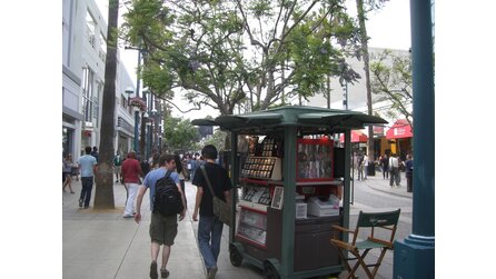 E3 Media: 3rd Street Promenade