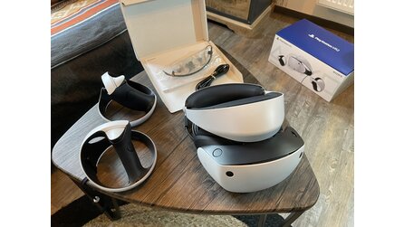 Den Lieferumfang der PSVR 2