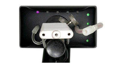 Quadstick - PC- und Konsolen-Controller für Schwerbehinderte bei Kickstarter