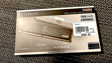 Spieler räumt seinen Schreibttisch auf, findet originalverpackten RAM, der heute mindestens 1.300 Euro wert ist