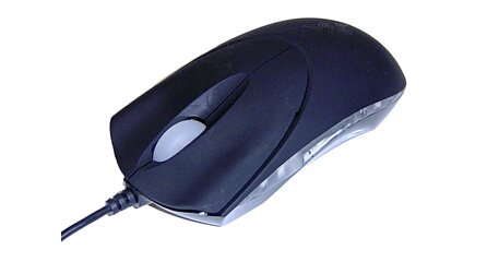 Razer Diamondback 3.6 - Präziser Sensor, magere Ausstattung