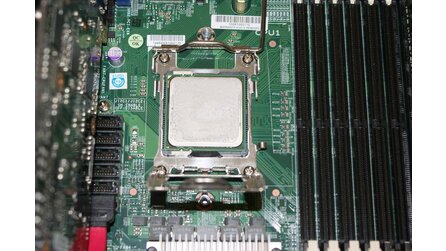 Server-Testsystem mit Opteron 2384 und Geforce GTX 280