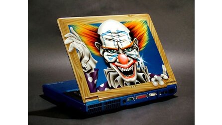 Verrückte Notebook-Casemods - Lackiert, beklebt und umgebaut