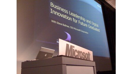 Kurioses - Nutzt Steve Ballmer einen Mac?