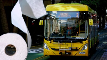Millionen Toilettengänge in Barcelona treiben seit fünf Jahren eine Buslinie an – ein grüner Kraftstoff aus Klärschlamm revolutioniert den Nahverkehr und steht erst am Anfang