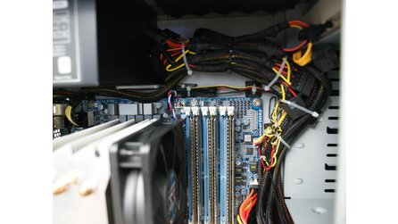 Ultraforce Komplett-PC