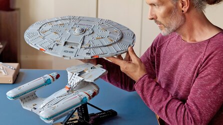 Landeanflug: Die USS Enterprise-D aus Star Trek gibts jetzt als gewaltiges Lego-Raumschiff