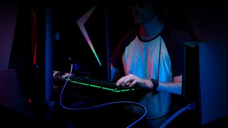 RGB-Overkill: Vollständig beleuchtetes HDMI-Kabel zum stolzen Preis vorgestellt