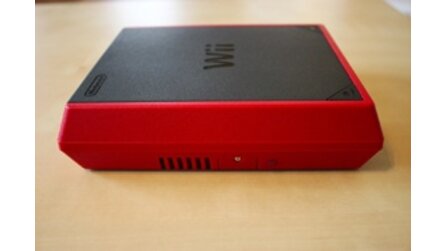 Wii Mini - Bilder von der Mini-Version der Wii