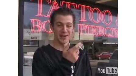 World of Warcraft - Tätowierung auf Hinterteil im Austausch für Flugmount