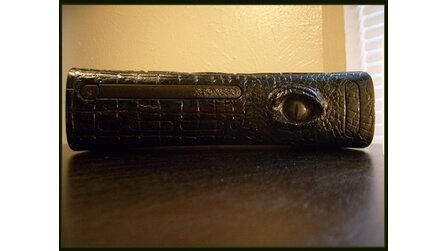 Kurioses - Xbox 360 im Alligator-Look