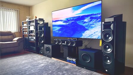 »Meine Gedanken und Gebete sind bei allen Nachbarn« – Spieler baut für Tausende Euro das ultimative »Kommandozentrum«