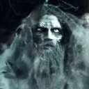 Baut eine Siedlung im Monster-Gebiet!