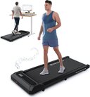 Am Schreibtisch spazieren gehen mit diesem Walking Pad