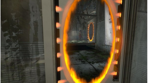 Portal 2Déjà vu: Chell sieht sich selbst bei der Flucht aus ihrer Zelle zu.