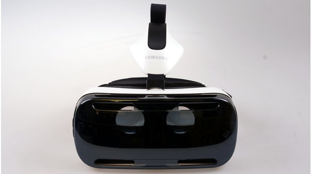 In Auftrag von Samsung entwickelte ein Team von Oculus VR die Gear VR zusammen mit Entwicklerlegende John Carmack.