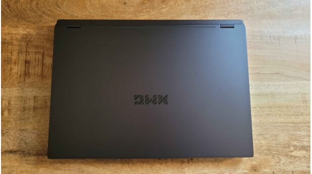 XMG Fusion 16 GameStar-Notebook Max 5070 - Geschlossen
(Bildquelle: Tim Schweizer GameStar PC)