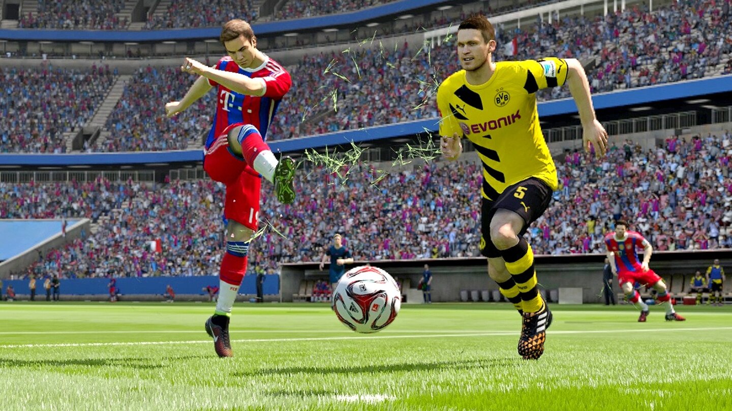 FIFA 15Fußballspiele machen auf neuen Konsolen immer besonders große Fortschritte. Nachdem FIFA 14 bereits mit einer neuen Engine lief, verbessert EA in FIFA 15 vor allem Kleinigkeiten, die aber viel Positives zum Gesamtbild beitragen: Rasen, Zuschauer, Spieleranimationen. Und Konami feiert mit Pro Evolution Soccer 2015 seinen Next-Gen-Einstand und packt insbesondere spielerisch im Vergleich zu Pro Evolution Soccer 2014 eine ordentliche Schippe drauf.