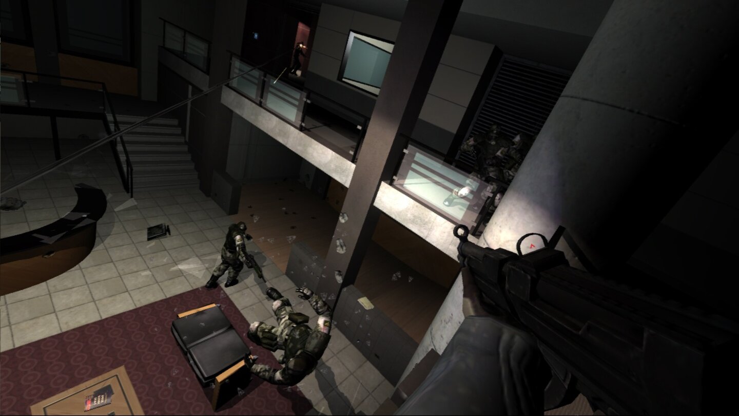 Flop: F.E.A.R. (Xbox 360; 76%, GamePro 012007) Konnte mit dem PC-Original zu keiner Zeit mithalten. Die Xbox-Alma litt vor allem unter einer technisch schlampigen Umsetzung. Stimmung kam so kaum noch auf.