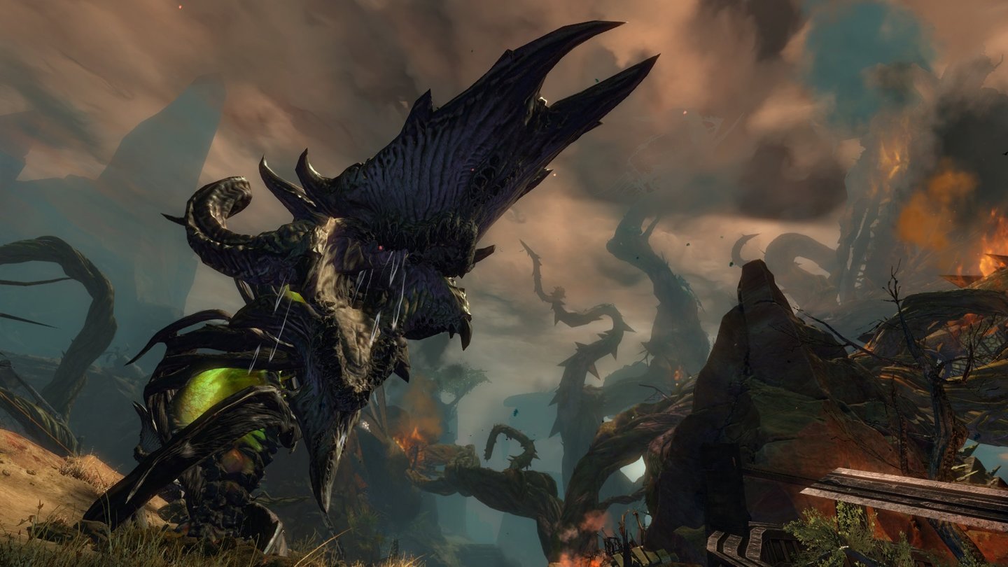 Guild Wars 2: Heart of Thorns
Die Macht von Mordremoth macht aus harmlosem Grünzeug grässliche Monster