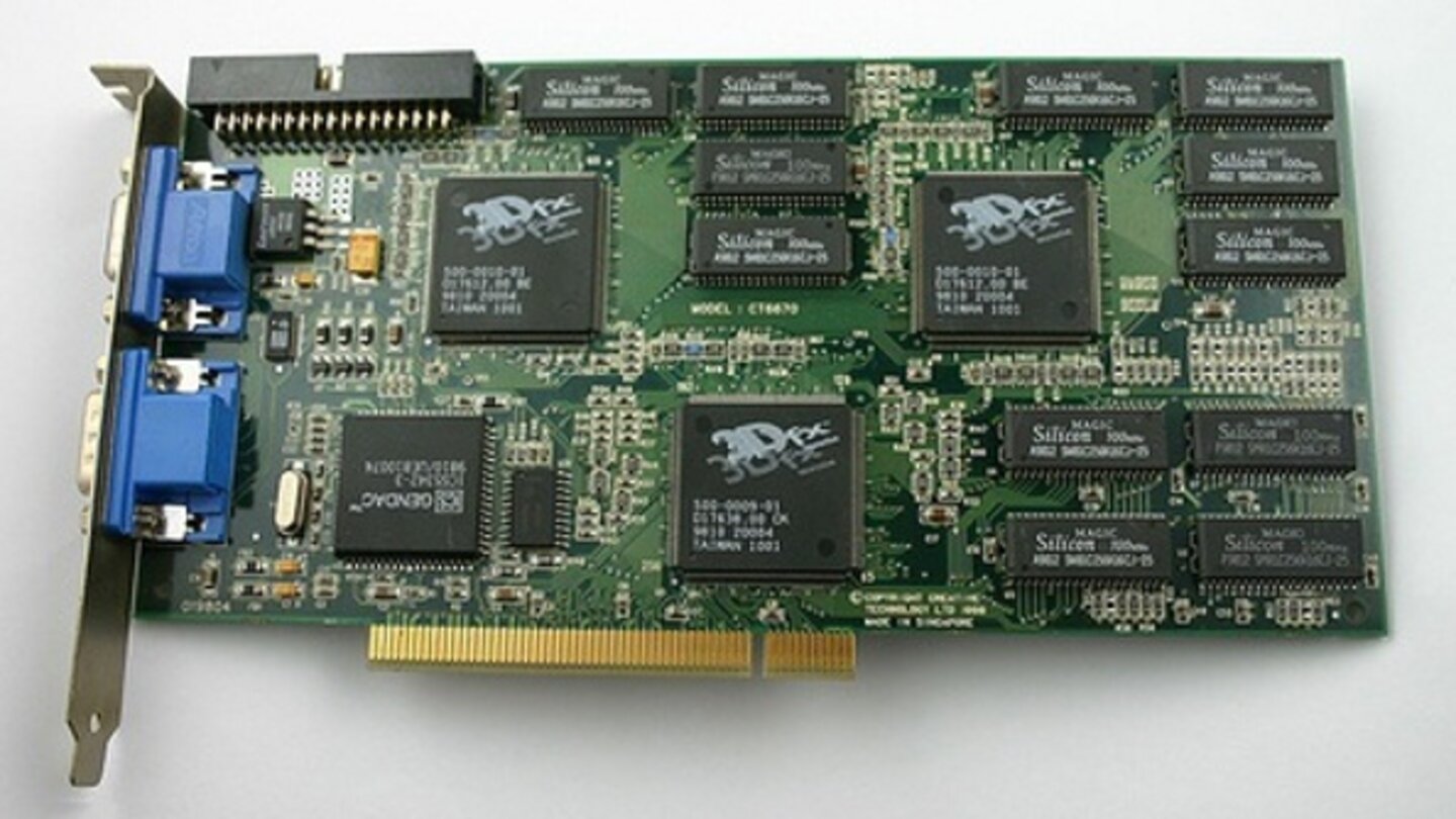 3Dfx Voodoo 2 (1998)Die Voodoo 2 ist vornehmlich durch eine zweite Textureinheit und die höhere Taktfrequenz schneller als die erste Voodoo-Karte. Erstmals lassen sich zwei Platinen für eine höhere Rechenleistung per SLI zusammenschalten. Dadurch steigt die maximale Auflösung auf 1024x768 Pixel. Nach der Übernahme von 3Dfx durch Nvidia kehrte SLI mit der Geforce 6 (2004) zurück.