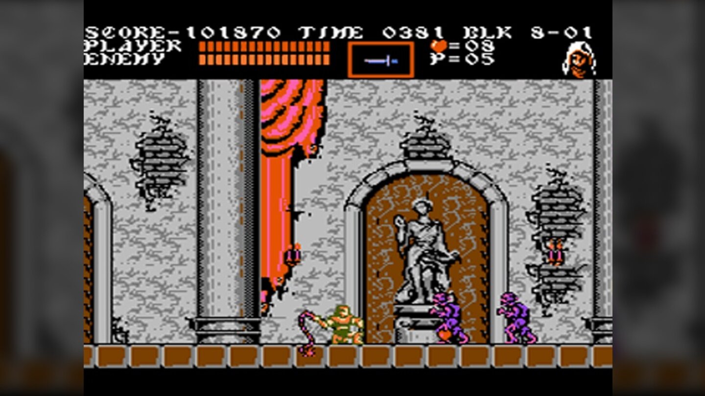 Castlevania 3: Dracula‘s Curse (NES, 1989)
1476 wird Dracula erneut zum Leben erweckt und sinnt nach Bösem. Trevor Belmont, ein weiterer Vertreter des Belmont-Clans, stellt sich ihm diesmal entgegen. Und nicht alleine, denn erstmals hat der Vampirjäger drei weitere Abenteurer dabei. Die sind alle spielbar und haben unterschiedliche Fähigkeiten, was dem Spiel einen gewissen Wiederspielwert verleiht.
Dagegen verliert der dritte Teil alle Adventure- und Rollenspielelemente und kehrt zum ursprünglichen Platformer-Design des ersten Castlevanias zurück.