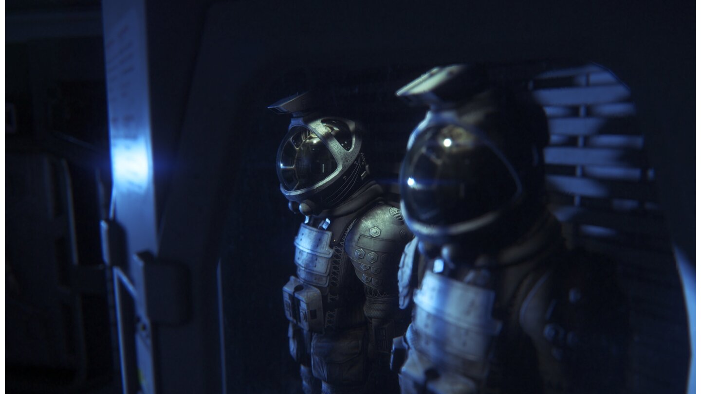 Alien: IsolationNoch ist unklar, ob wir in einem dieser Raumanzüge auch das Äußere der Raumstation Sevastopol erkunden können.