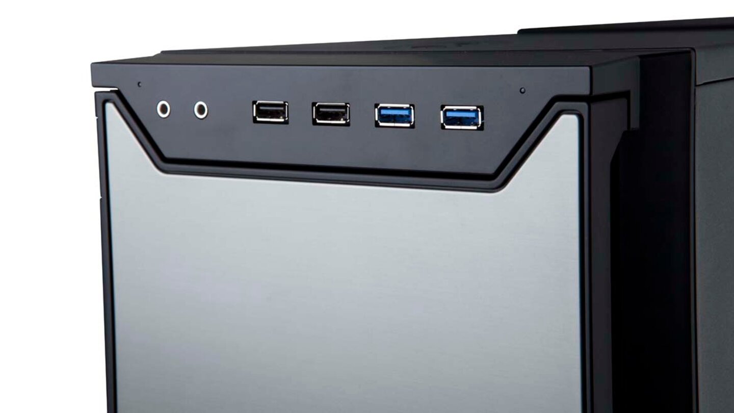 Antec P280Die Frontanschlüsse sind auch bei geschlossener Tür erreichbar.