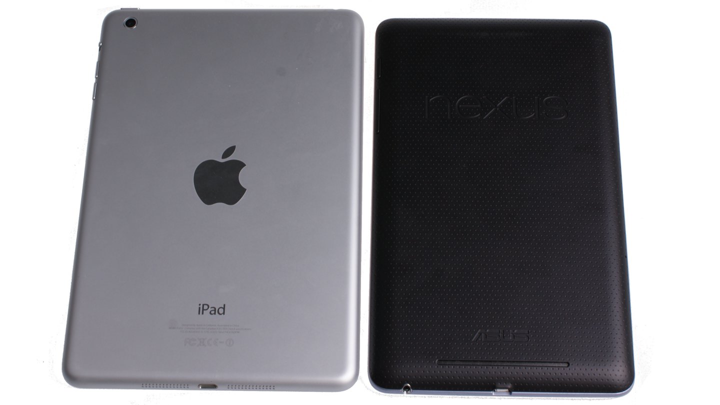 Auf den ersten Blick ähneln sich beide Tablets trotz unterschiedlicher Bilddiagonalen deutlich.