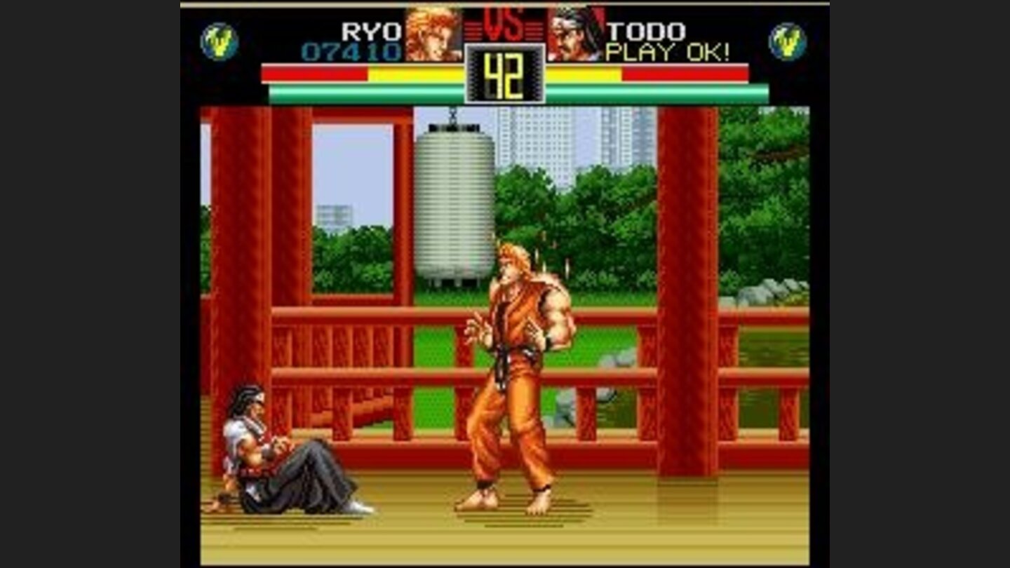 Everyone must charge their Spirit meter [second bar] to be able to perform special moves.