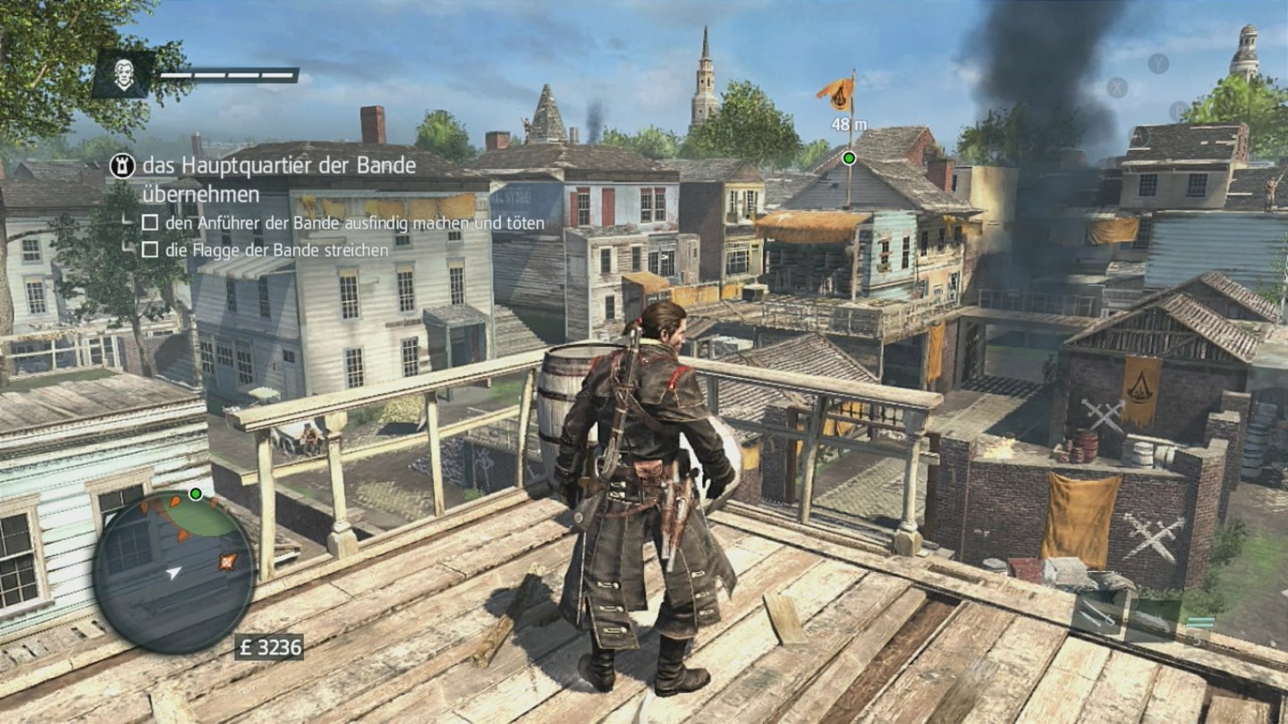 Assassin's Creed RogueWir sondieren die Lage, bevor wir ein Bandenversteck hochgehen lassen.