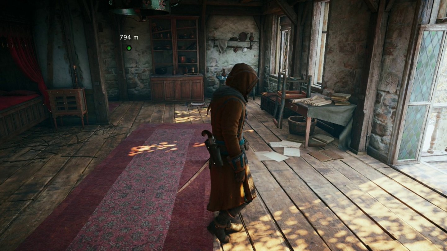 Assassin's Creed UnityAuch bürgerliche Häuser sind mit viel Liebe zum Detail gestaltet. Es macht Spaß, sie in aller Ruhe zu erkunden, auch wenn es kaum Interaktionsmöglichkeiten mit der Umwelt gibt.