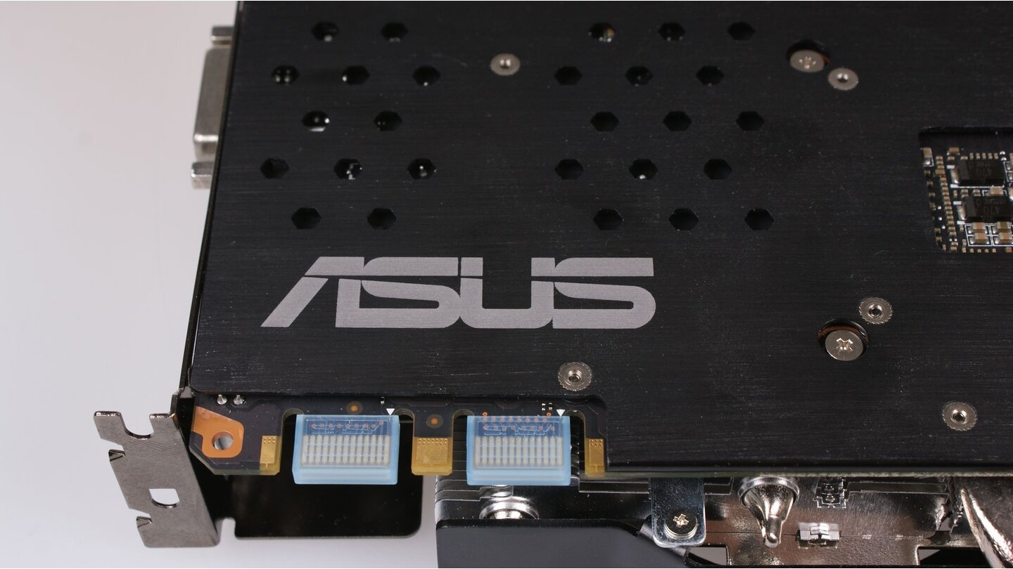 Asus Geforce GTX 670 Direct CU II TOP